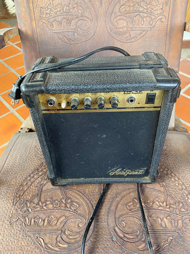 Amplificador Aria Pro Ii