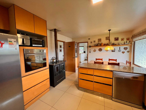 Venta De Casa En Lomas De Coihuin (71453)