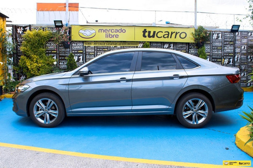 Imagen 4 de 25 de Volkswagen Jetta