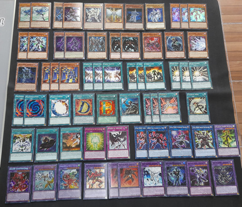 Yugioh! Deck, Base Hero, Super Completo + 15 Extra Deck