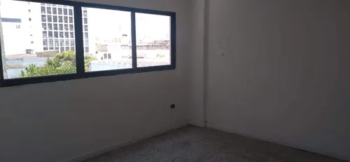 Oficina Con Excelente Ubicación En El Centro Cod. 55763