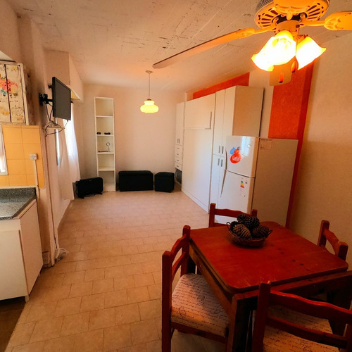 Imagen 12 de 21 de ¿soñas Con Una Vista Directa Al Mar? Este Departamento 1 Ambiente, Con Cochera Es Para Vos! Oportunidad. Oferta.