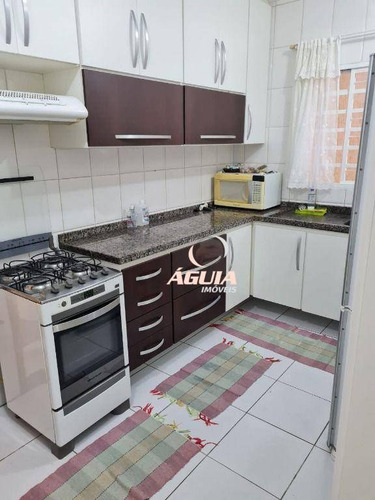 Imagem 5 de 12 de Sobrado Com 3 Dormitórios À Venda, 270 M² Por R$ 620.000,00 - Jardim Jamaica - Santo André/sp - So1614