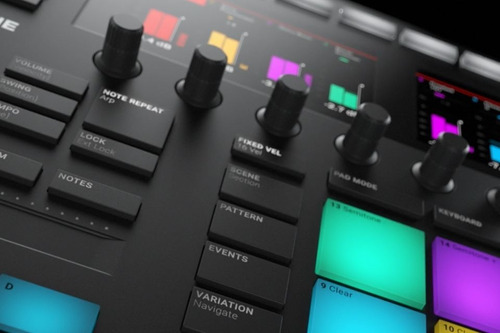 Imagen 3 de 3 de Maschine Mk3 Stock Inmediato