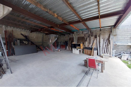 Renta Bodega / Local Comercial, El Charco, A Un Costado De La Carret. Al Ajusco, Tlalpan Cdmx