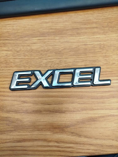 Emblema Logo Hyundai Excel