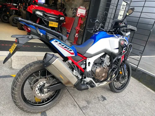 Honda Africa Twin Standard 2023