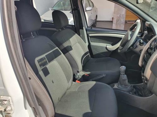 Imagen 10 de 14 de Renault Duster 2019 2.0 Zen Mt