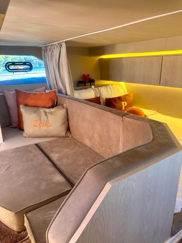 Lancha Solara Yachts 380 Ht