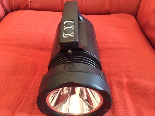 Imagen 3 de 6 de Linterna Led 15wts ( Unica La Mas Potente Del Mercado )