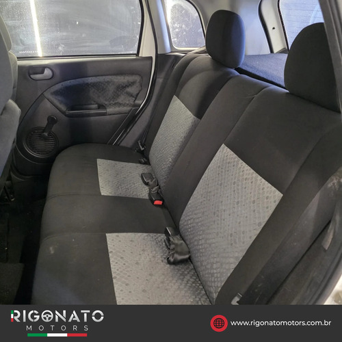 Ford Fiesta 1.6 MPI CLASS HATCH 8V FLEX 4P MANUAL