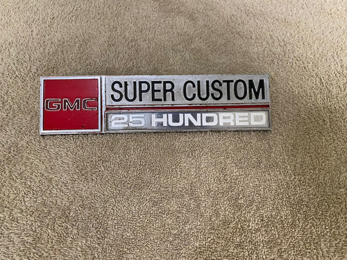Emblema Gmc Super Custom 25 Hundred Mod 70´s Original (Usado)