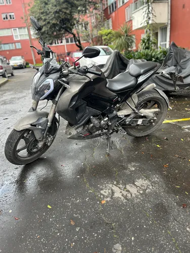 Benelli 180s Modelo 2022