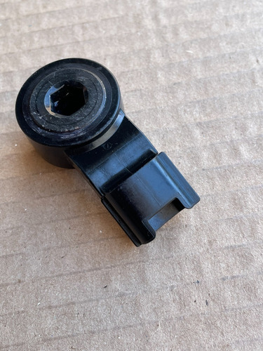 Sensor Detonacion Toyota 2008 Fj Cruiser 8961520090 Denso