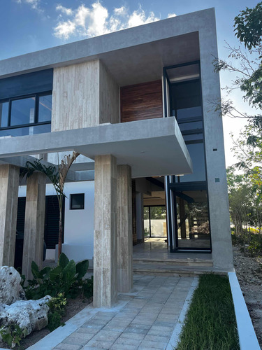 Casa En Venta Via Cumbres Excelente Oportunidad