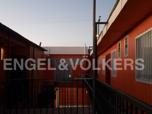 Un Hostal Para Reducir Costos