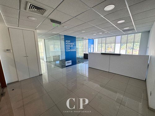 Moderna Y Amplia Oficina En Céntrico Edificio De Concepción