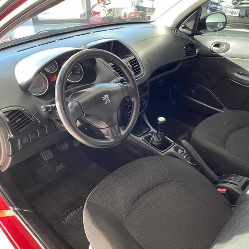 Peugeot 207 2011 1.4 Xr 3 Puertas Pointcars