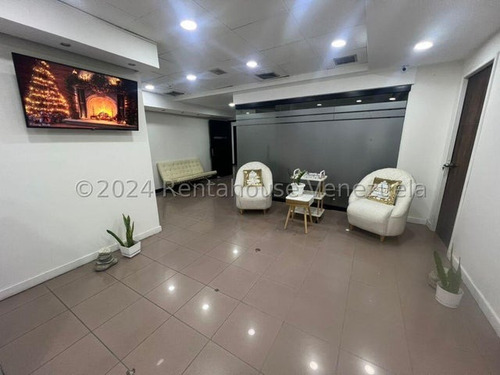 Eg Fondo De Comercio En Venta - El Marques / Mls #24-16988