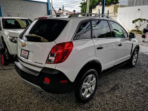 Imagen 4 de 15 de Chevrolet Captiva 2015 2.4 Ls L4 At