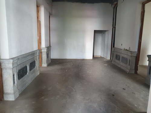Imagen 5 de 18 de Edificio : 18 De Julio Y Vazquez, Esquina , 600 M2, 3 Plantas, Ascensor !!
