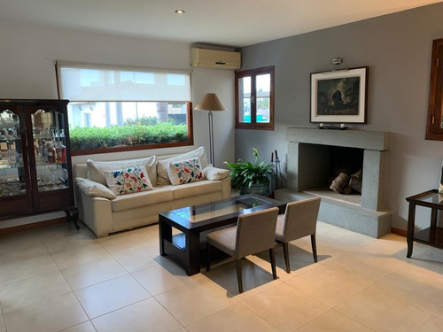 Imagen 4 de 23 de Casa En Venta De Cuatro Dormitorios, La Estanzuela, Córdoba