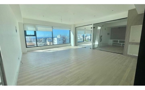 Local Comercial U Oficina En Alquiler En Mirador Sur S.d