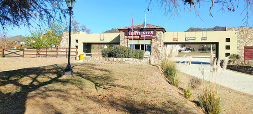 Terreno En Venta Club De Campo Vertientes 2.430m2