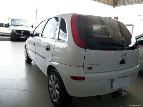 Chevrolet Corsa Hatch Joy 1.0 2004/2004 Branco
