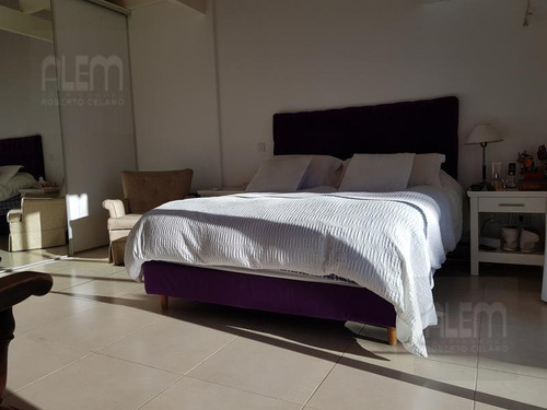 Imagen 14 de 24 de La Vieja Estacion | Duplex | 4 Amb. | Cochera Cubierta | Parrilla Y Jacuzzi