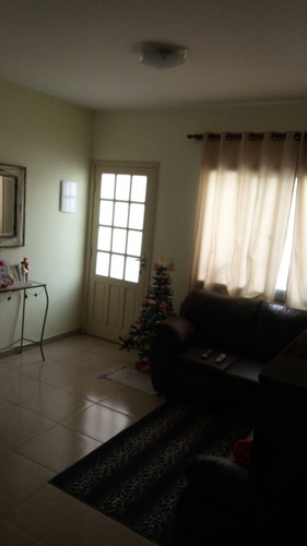Imagem 1 de 3 de Linda Casa À Venda