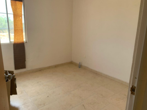 Casa En Venta En Frac. El Dorado I Leon, Gto. Cerca De Ambas Entradas, Junto A Wallmart De Via Alta