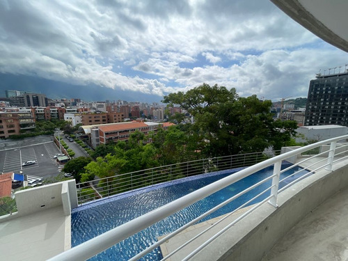 Vendo Apto 112m2 2h/2.5b/2p Chulavista 7991