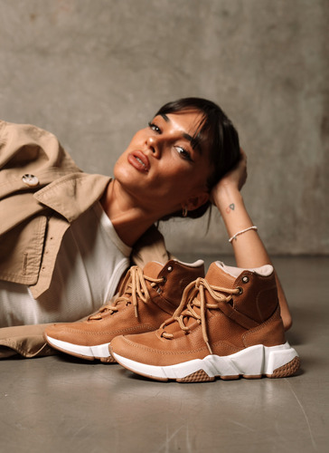 Zapatillas Mujer Urbanas Cuero Suela Goma Botas Moda Karol