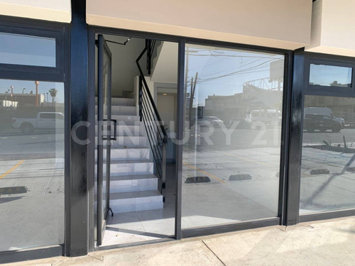 Local Comercial En Renta, Fraccionamiento Nueva Ensenada, Ensenada, B.c.