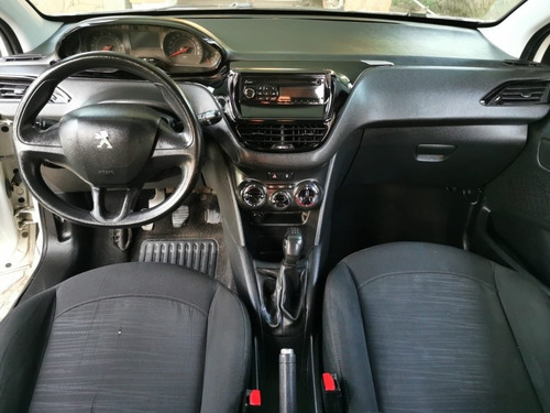 Peugeot 208 1.0 Access Serie Especial