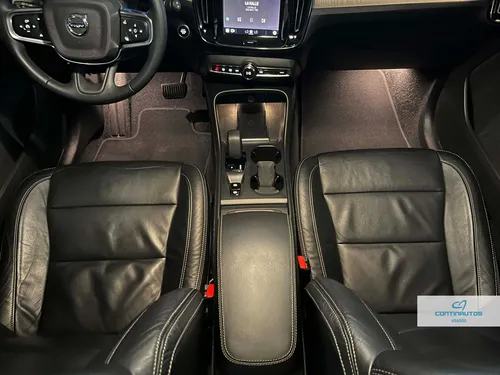 Volvo XC40 2.0 Hibrid B4