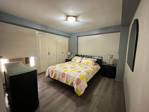 Julio Latouche 25-17840 Apartamento En Venta Prebo Valencia, Amplio, Cómodo E Iluminado, Re-modelado, Semi Amoblado, Cerca C. C. Shopping Center, Planta Electrica.