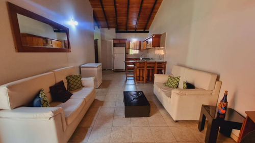 Ac Venta Funcional Casa En Valle De Oro, San Diego Edo. Carabobo Cod. 206190