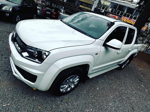 Imagen 6 de 10 de Volkswagen Amarok 2020 2.0 Cd Tdi 180cv Comfortline