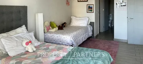 ¡en Venta Cómodo Departamento Estilo Mariposa En Ñ...