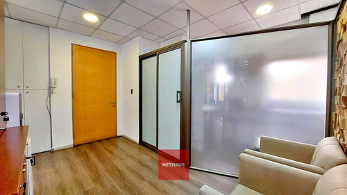 Nethaus Vende Of. Av. Apoquindo Metro Manquehue - Las Condes