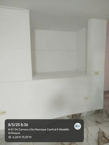 Hermoso Apartamento En Venta Manrique Central A 2 Cuadras De La Piloto,cerca A La Estacion De Palos Verdes