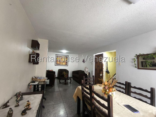 Casa Con Local Comercial En Venta En La Esmeralda Fm