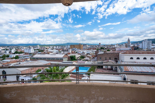 Imagen 5 de 7 de Departamento Venta Zona Centro 3 Dorm Y Cochera