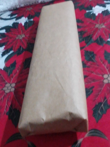 Imagen 3 de 5 de Papel Para Envolver Pan De Jamón 60 Cm X 330 Mts Satinado