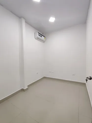 Casa-local En Arriendo En Patio Centro. Cod A24474