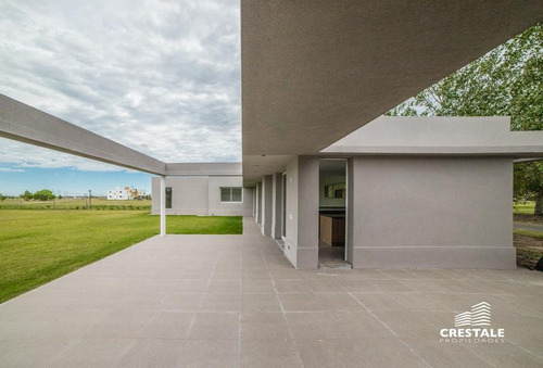 Imagen 4 de 16 de Casa 3 Dormitorios En Venta - Haras De Funes