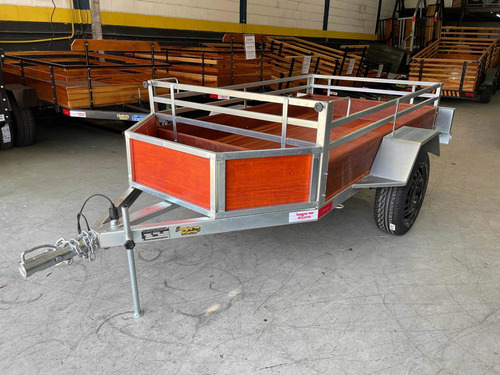 Carretinha Fazendinha De Chapa Com Caixinha 2.00 X 1.20 X 40