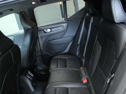 Volvo XC40 1.5 Phev Recharge T5 R-Design Expression Awd